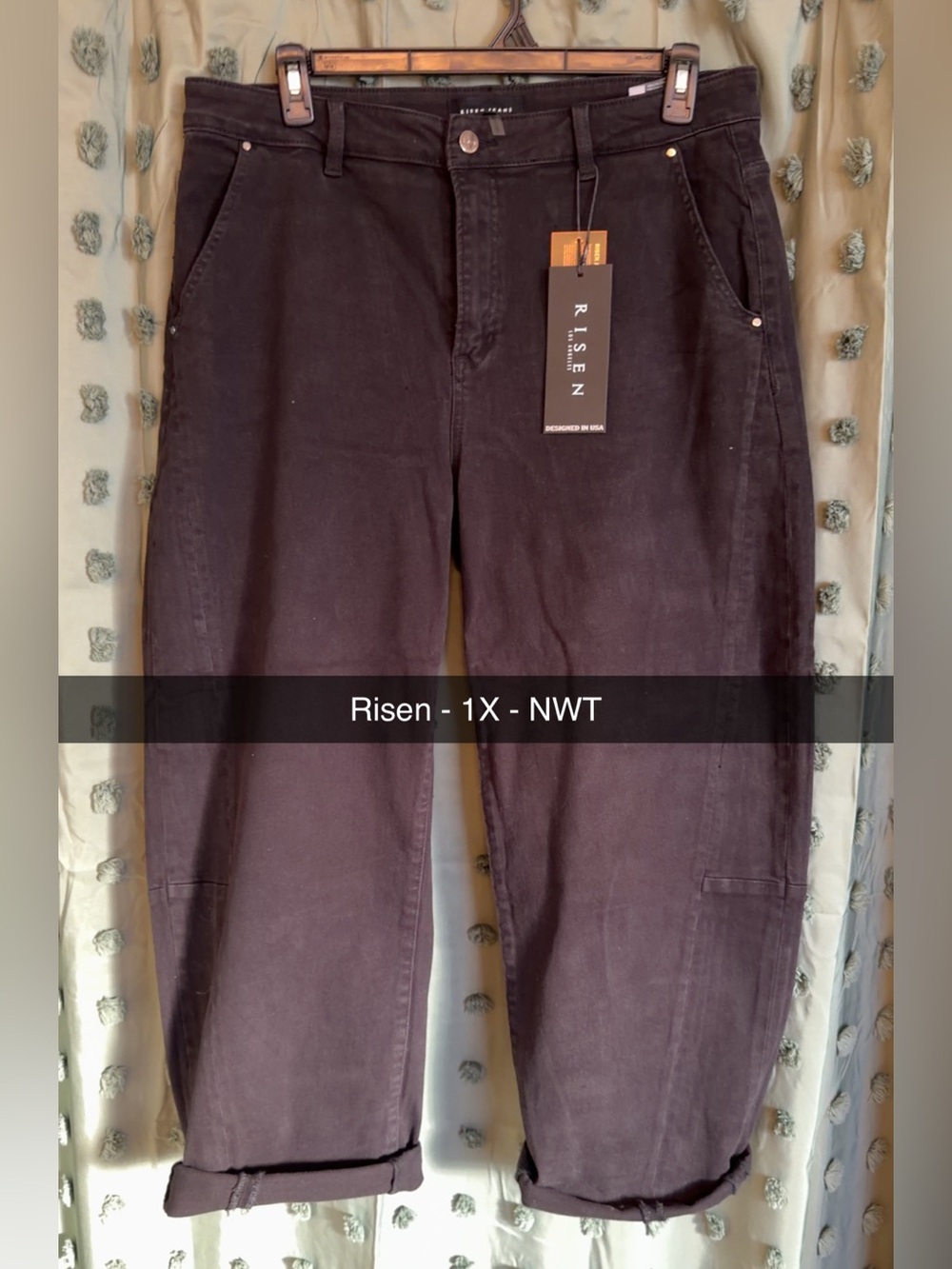 NWT Plus Size Risen Black Barrel Jeans